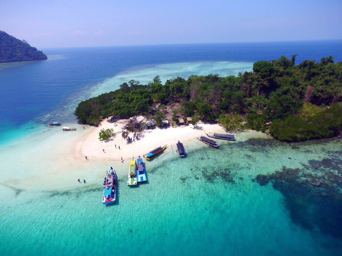 Open Trip To Pahawang Bersama PTO Indonesia Tour & Travel