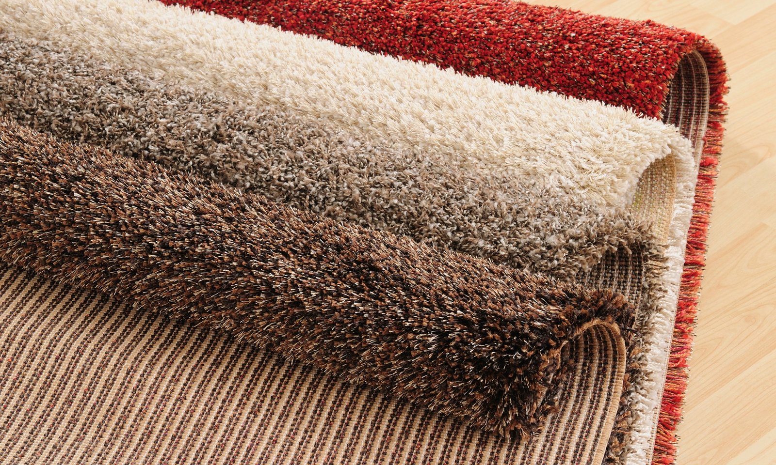Karpet Kantor Lebih Bersih dengan Layanan Jasa Cuci Karpet dari Klinix.co.id